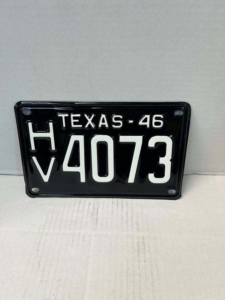 1946-Texas-License-Plate-HV-black-white