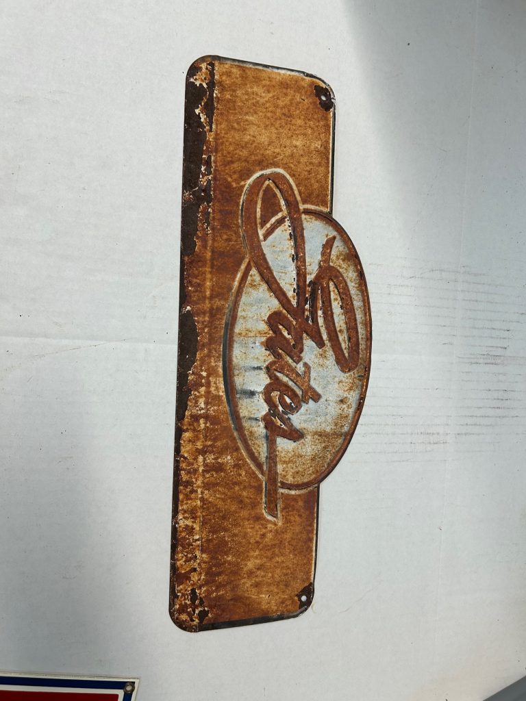 Gates-hoses-original-metal-sign-single-sided-vintage