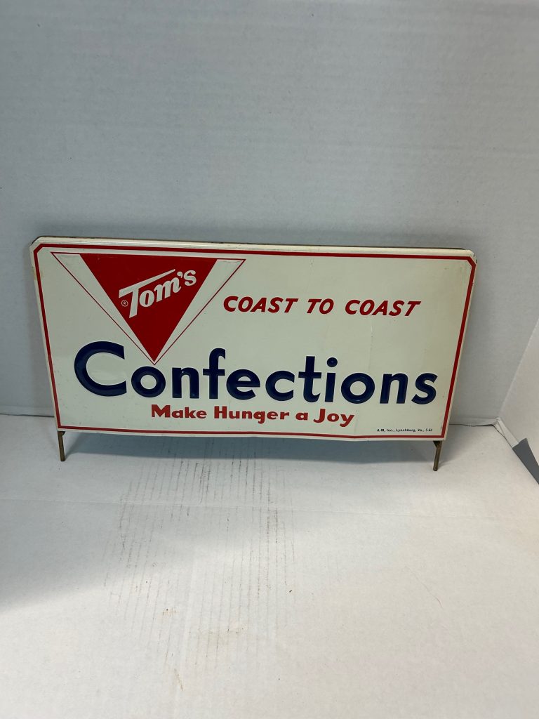 Toms-Confections-metal-rack-sign